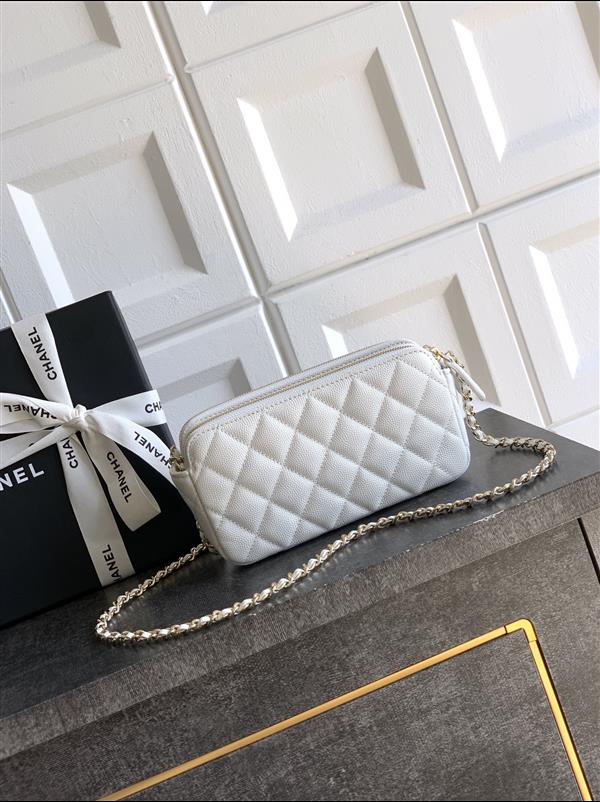 2026131221853898 700